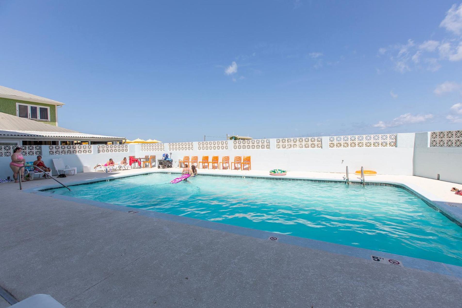Golden Sands Oceanfront Hotel Carolina Beach Exterior photo