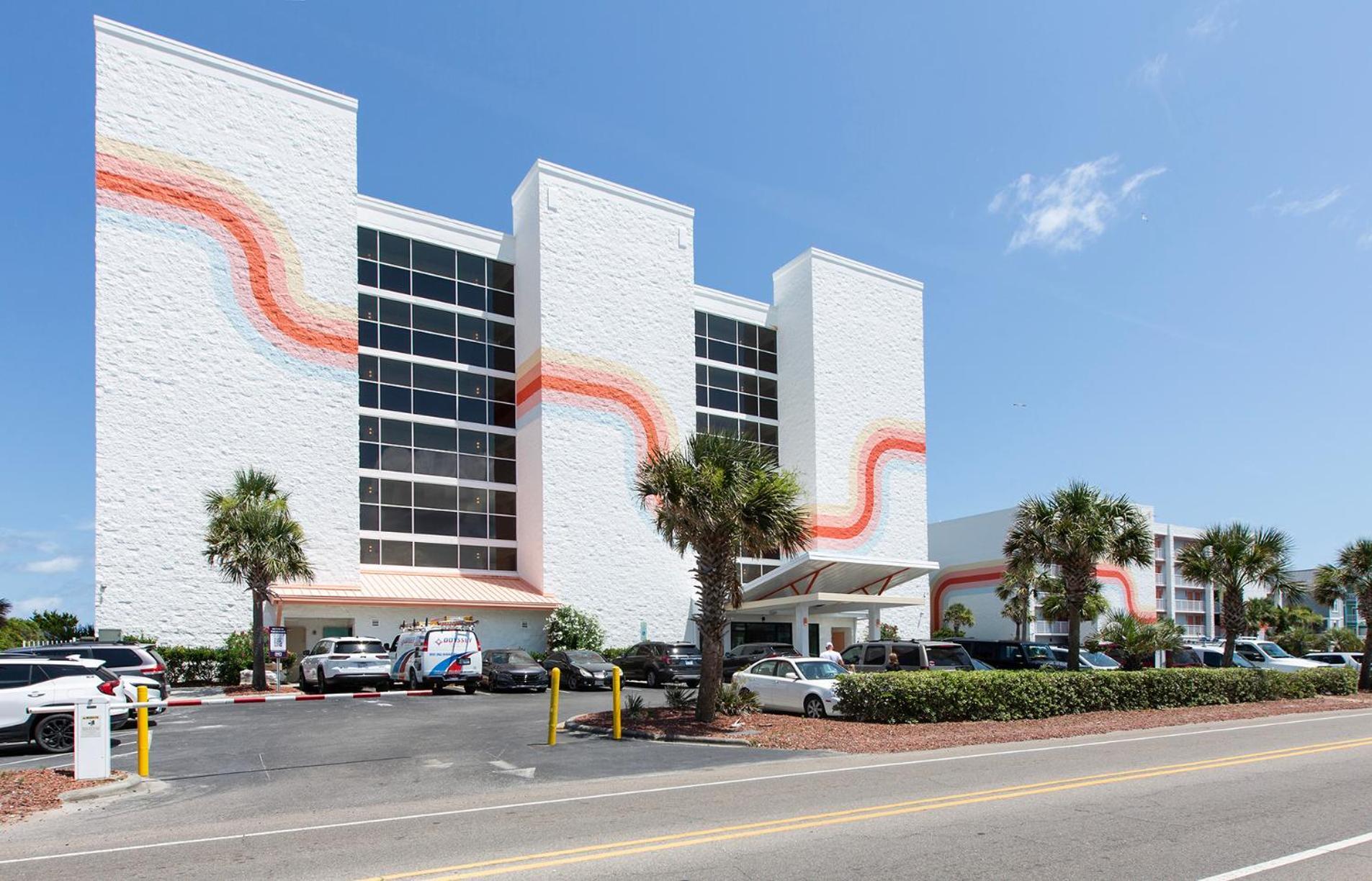 Golden Sands Oceanfront Hotel Carolina Beach Exterior photo